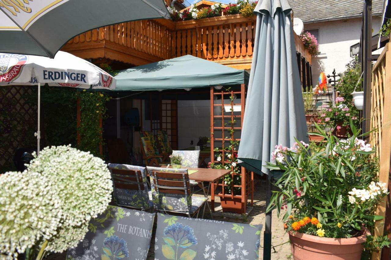 Marktstuebchen An Der Schoenen Loreley Bornich Exterior photo